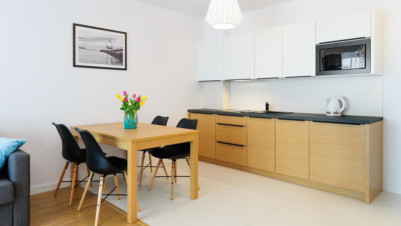 Faro Apartamenty Blizej Morza 코워브제크 외부 사진